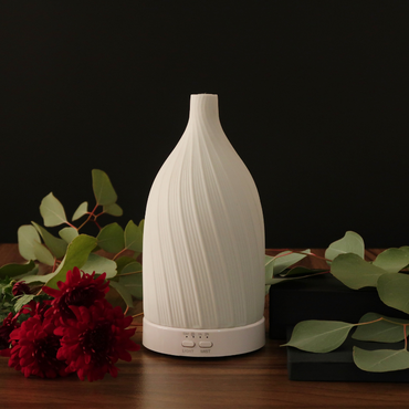 KARMA - White Flow Diffuser with 1 year warranty, Ultrasonic Essential Oil Diffuser
